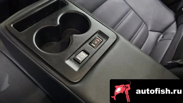 Renault Korea (Samsung) SM6 SM6 2018 года - похожие автомобили