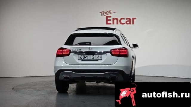 Mercedes-Benz GLA-Class GLA-Class X156 2019 года - вид 3