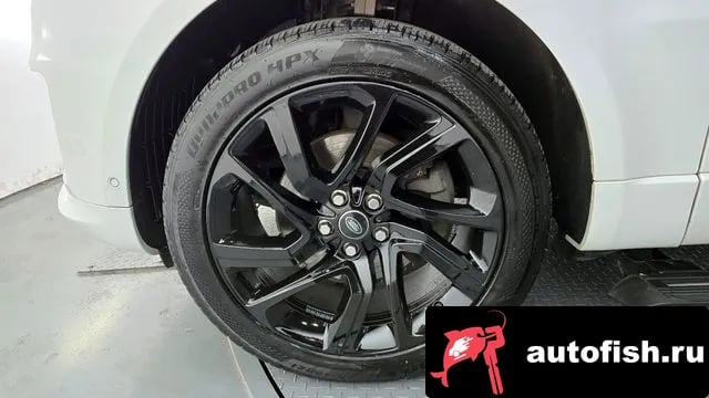 Land Rover Range Rover Sport Range Rover Sport 2nd Generation 2019 года - похожие автомобили