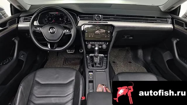 Volkswagen Arteon Atheon 2018 года - вид 6