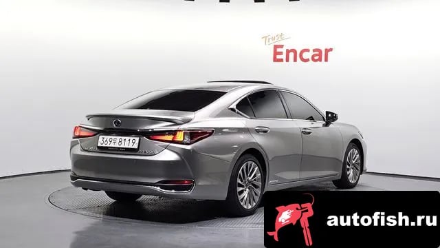 Lexus ES ES300h 7th generation 2020 года - вид 2