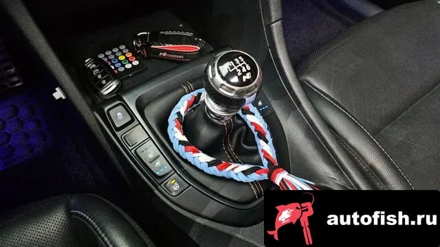 Hyundai Veloster Veloster (JS) 2018 года - похожие автомобили