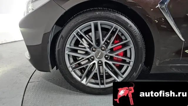 Genesis G70 G70 2018 года - вид 5