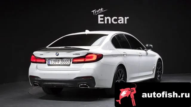 BMW 5-Series 5 Series (G30) 2022 года - вид 2