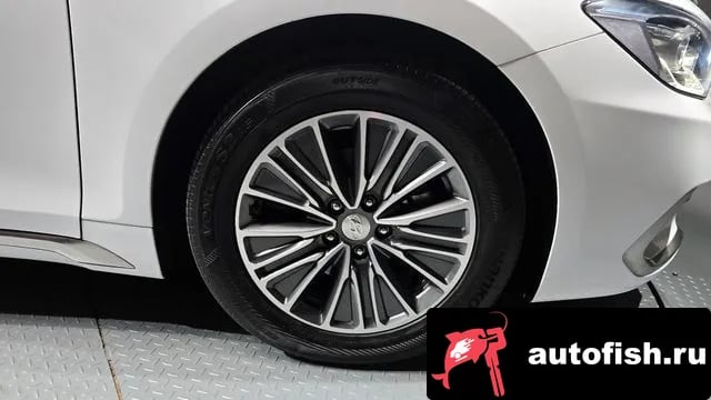 Hyundai Grandeur Granger IG Hybrid 2018 года - вид 5