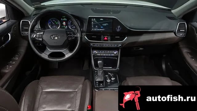 Hyundai Grandeur Granger IG Hybrid 2018 года - похожие автомобили