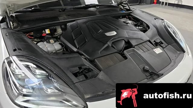 Porsche Cayenne Cayenne (PO536) 2019 года - вид 6