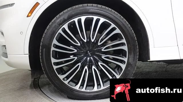 Lincoln Aviator Aviator 2nd generation 2022 года - вид 5