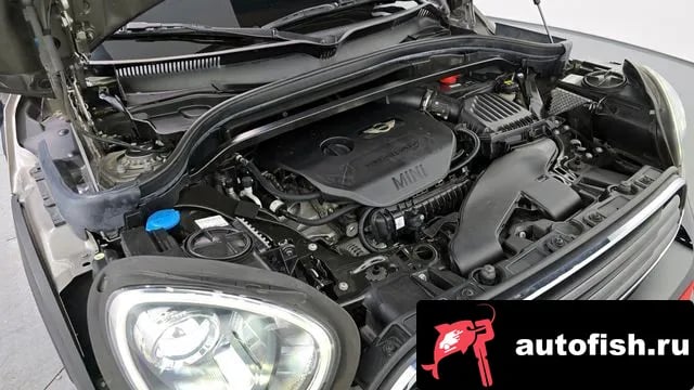 Mini Countryman Cooper Country Man 2018 года - вид 6