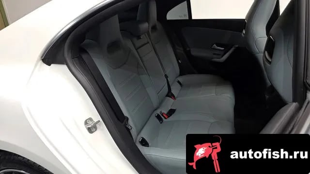 Mercedes-Benz CLA-Class CLA-Class C118 2024 года - похожие автомобили