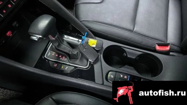 Kia Niro The New Niro 2020 года - похожие автомобили