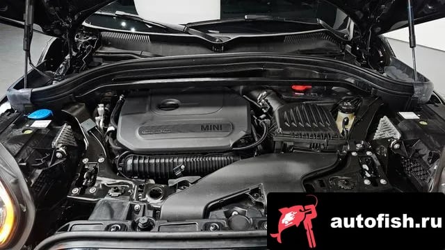 Mini Countryman Cooper S Country Man 2022 года - вид 6