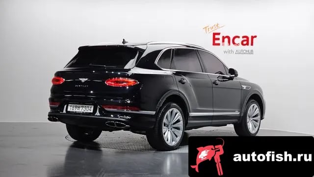 Bentley Bentayga Benteiga 2023 года - вид 2
