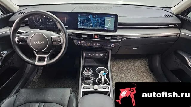 Kia K5 The New K5 3rd generation 2025 года - похожие автомобили