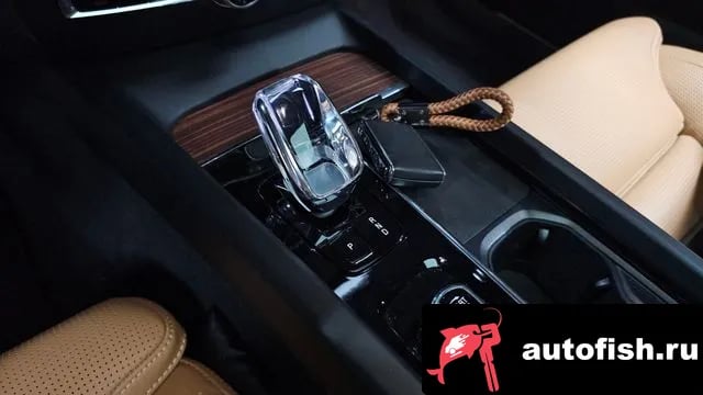 Volvo V60 V60 Cross-country 2nd Generation 2023 года - похожие автомобили