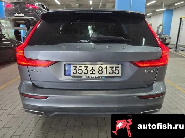Volvo V60 V60 Cross-country 2nd Generation 2021 года - вид 3