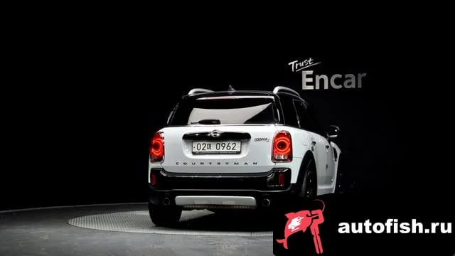 Mini Countryman Cooper S Country Man 2019 года - вид 4