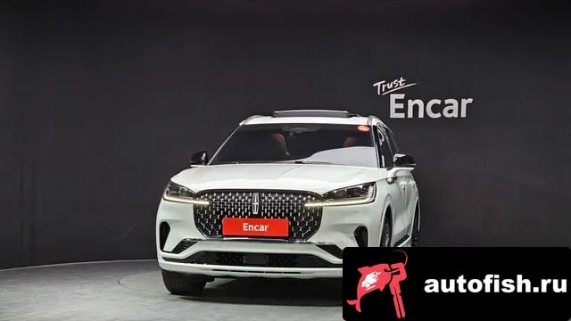 Lincoln Aviator Aviator 2nd generation 2024 года - вид 3