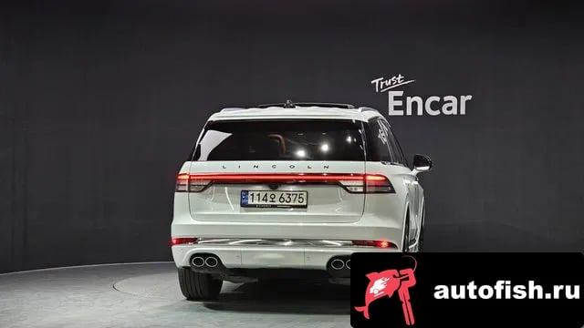 Lincoln Aviator Aviator 2nd generation 2024 года - вид 4