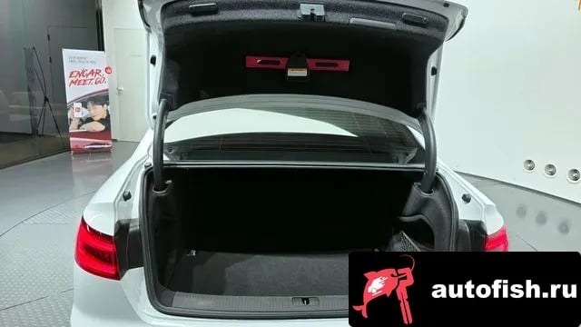 Audi A4 A4 (B9) 2019 года - похожие автомобили