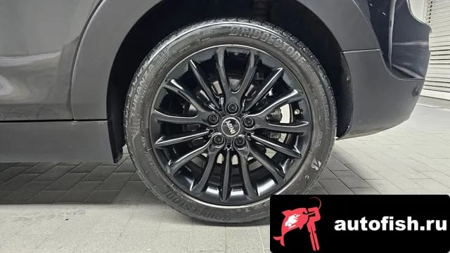 Mini Clubman Cooper Clubman 2024 года - вид 5