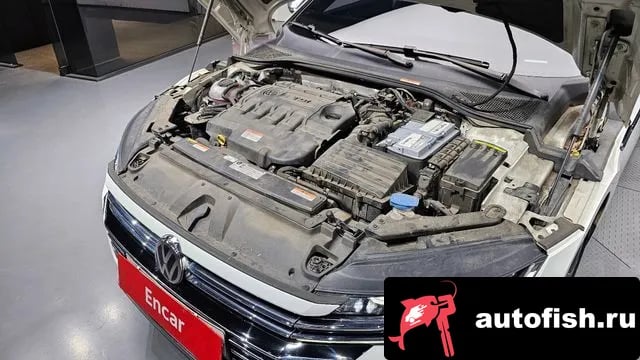 Volkswagen Arteon Atheon 2019 года - вид 6