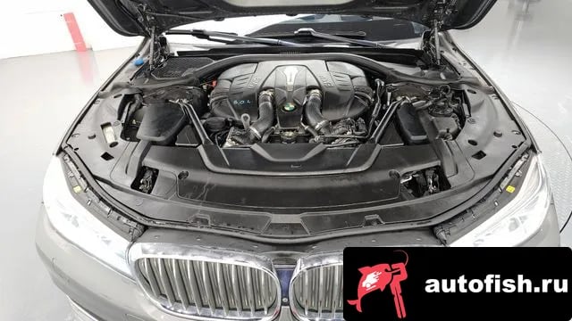 BMW 7-Series 7 Series (G11) 2018 года - вид 6