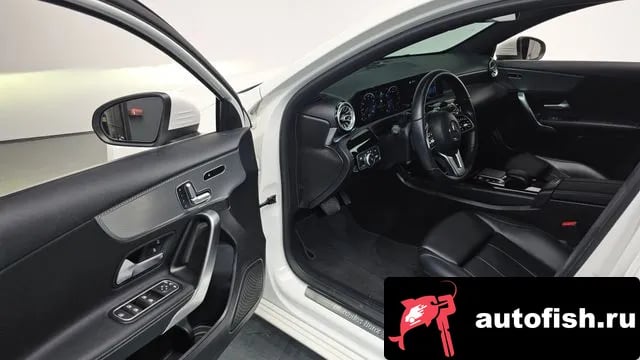 Mercedes-Benz A-Class A-Class W177 2021 года - похожие автомобили