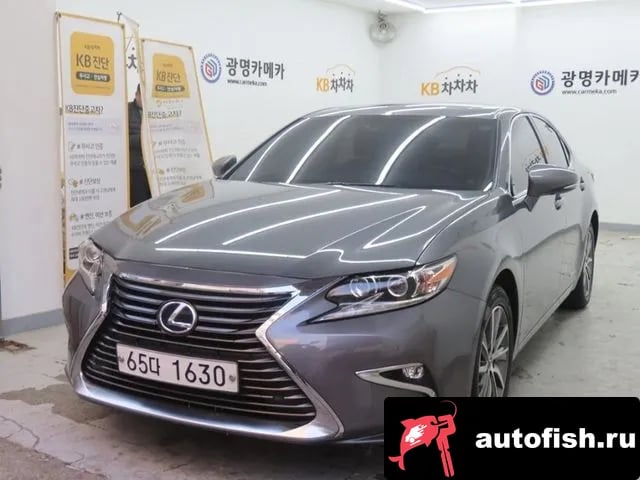 Lexus ES New ES300h 2018 года - вид 2