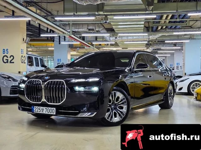 BMW 7-Series 7 Series (G70) 2022 года - вид 3
