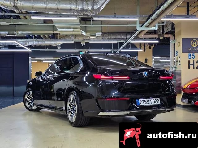 BMW 7-Series 7 Series (G70) 2022 года - вид 4