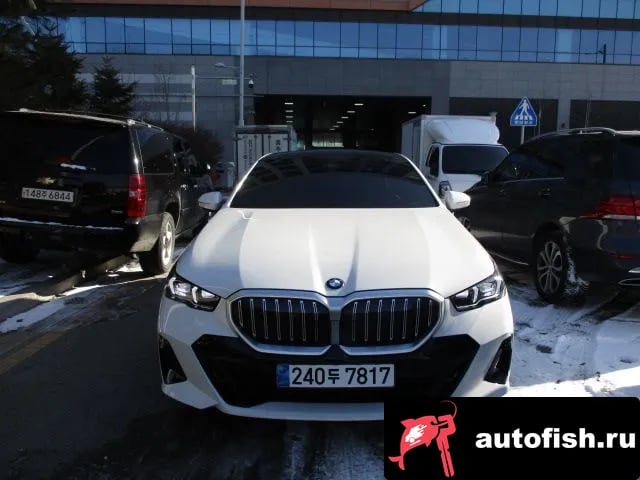 BMW 5-Series 5 Series (G60) 2024 года - похожие автомобили