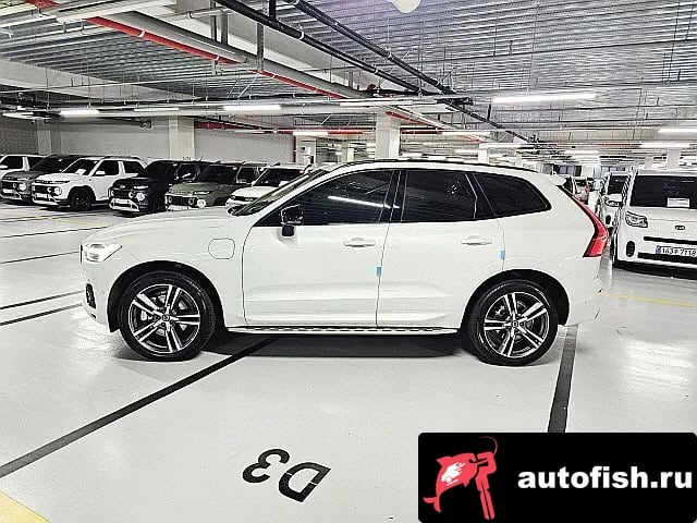 Volvo XC60 XC60 second Generation 2020 года - вид 3