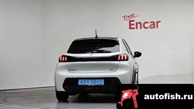 Peugeot 208 e-208 second Generation 2022 года - вид 4