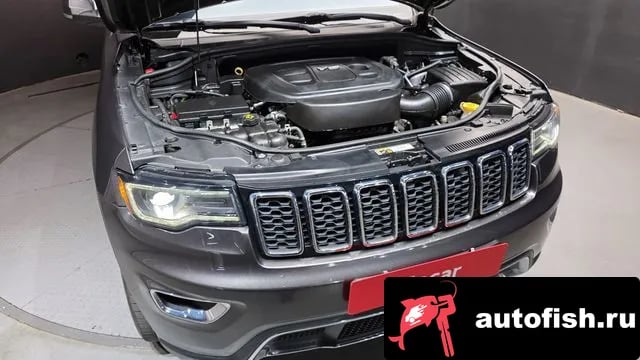 Jeep Cherokee Grand Cherokee 2018 года - вид 6