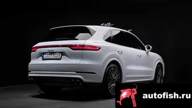 Porsche Cayenne Cayenne (PO536) 2021 года - вид 2