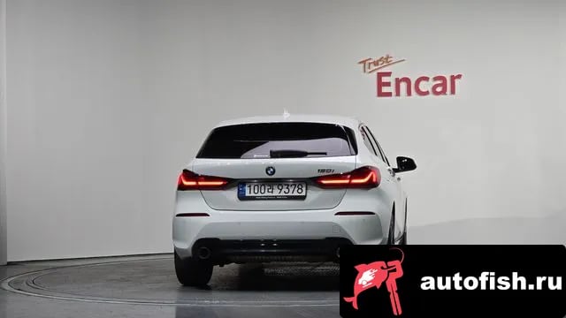 BMW 1-Series 1 Series (F40) 2022 года - вид 4