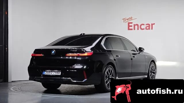 BMW 7-Series 7 Series (G70) 2024 года - похожие автомобили