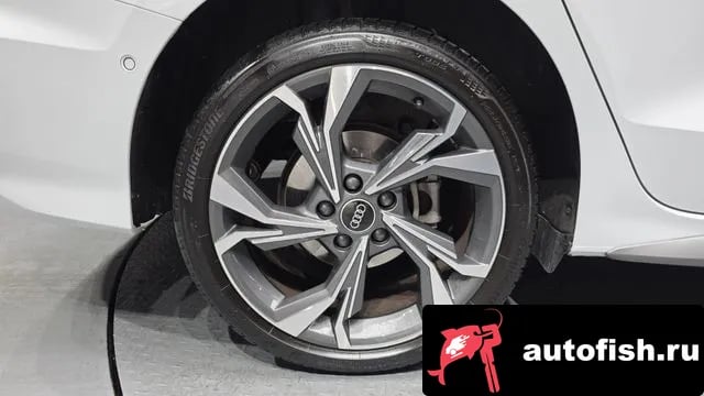 Audi A3 A3 (8Y) 2022 года - похожие автомобили