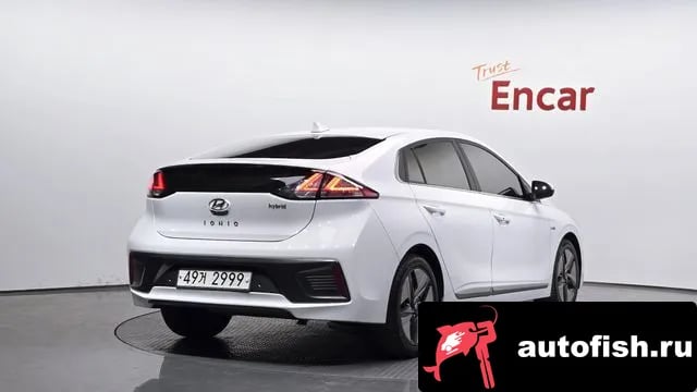 Hyundai Ioniq The New Ionic Hybrid 2019 года - вид 2