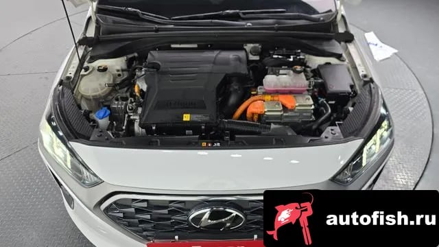 Hyundai Ioniq The New Ionic Hybrid 2019 года - вид 6