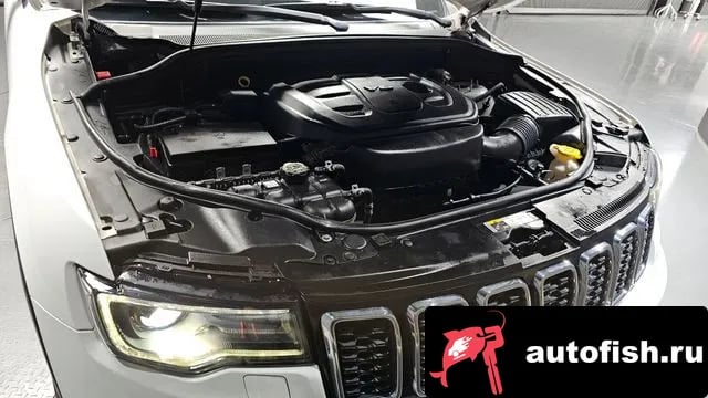 Jeep Cherokee Grand Cherokee 2018 года - вид 6