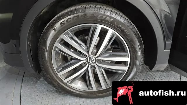 Volkswagen Tiguan Tiguan second Generation 2024 года - вид 5