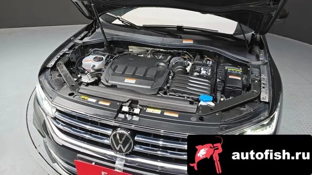 Volkswagen Tiguan Tiguan second Generation 2024 года - вид 6