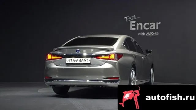 Lexus ES ES300h 7th generation 2020 года - вид 4