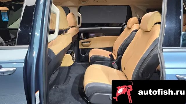 Kia Carnival Carnival 4th generation 2022 года - похожие автомобили