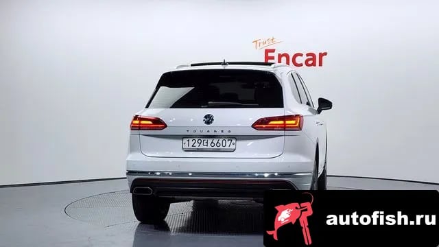 Volkswagen Touareg Tuareg 3rd generation 2020 года - вид 4