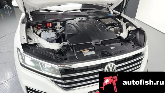 Volkswagen Touareg Tuareg 3rd generation 2020 года - вид 6