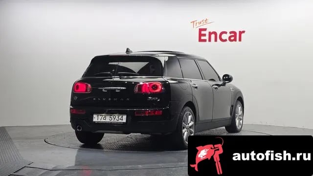 Mini Clubman Cooper D Clubman 2019 года - вид 2