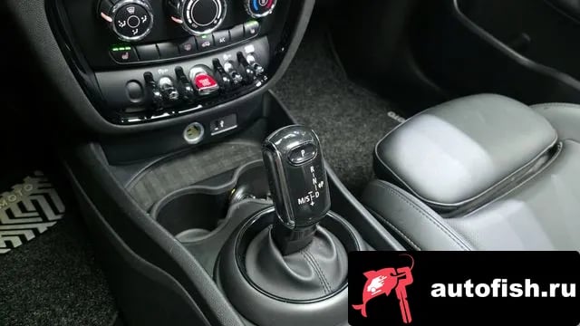 Mini Clubman Cooper D Clubman 2019 года - похожие автомобили